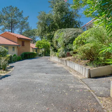 בית נופש Les Cracks - Les As-9 By Interhome